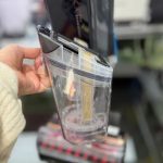 جارو شارژی عصایی بیسل مدل CrossWave X7 Cordless Pro 2955Z با باتری لیتیوم یونی 2600 میلی‌آمپرساعت، دو مخزن جداگانه آب و زباله، فیلتر HEPA، قابلیت شست‌وشوی خودکار برس و حالت توربو مخصوص حیوانات خانگی - تصویر 9
