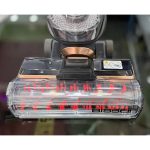 جارو شارژی عصایی بیسل مدل CrossWave X7 Cordless Pro 2955Z با باتری لیتیوم یونی 2600 میلی‌آمپرساعت، دو مخزن جداگانه آب و زباله، فیلتر HEPA، قابلیت شست‌وشوی خودکار برس و حالت توربو مخصوص حیوانات خانگی - تصویر 10