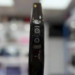 جارو شارژی عصایی بیسل مدل CrossWave X7 Cordless Pro 2955Z با باتری لیتیوم یونی 2600 میلی‌آمپرساعت، دو مخزن جداگانه آب و زباله، فیلتر HEPA، قابلیت شست‌وشوی خودکار برس و حالت توربو مخصوص حیوانات خانگی - تصویر 8
